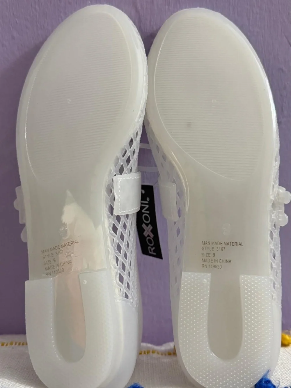 NWT ROXONI ROUND TOE DOUBLE BUCKLE WHITE MARY JANE JELLY FLATS SIZE 9 - Picture 4 of 8